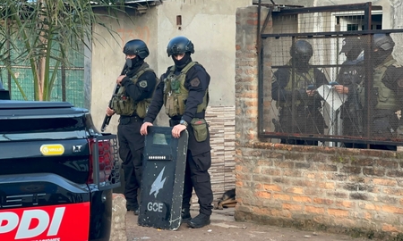 despliegue policial en santa fe y san justo: realizan multiples allanamientos por microtrafico despliegue policial en santa fe y san justo: realizan multiples allanamientos por microtrafico