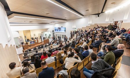 El Concejo de Rosario colmado en el marco de la audiencia pública por la autonomía municipal. El Concejo de Rosario colmado en el marco de la audiencia pública por la autonomía municipal.