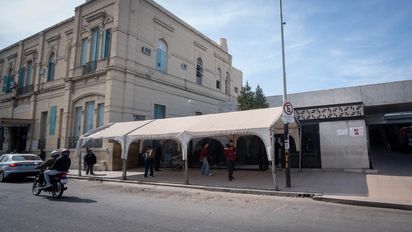 Santa Fe: un hombre fue atacado a balazos en Colastiné y fue trasladado al Hospital Cullen