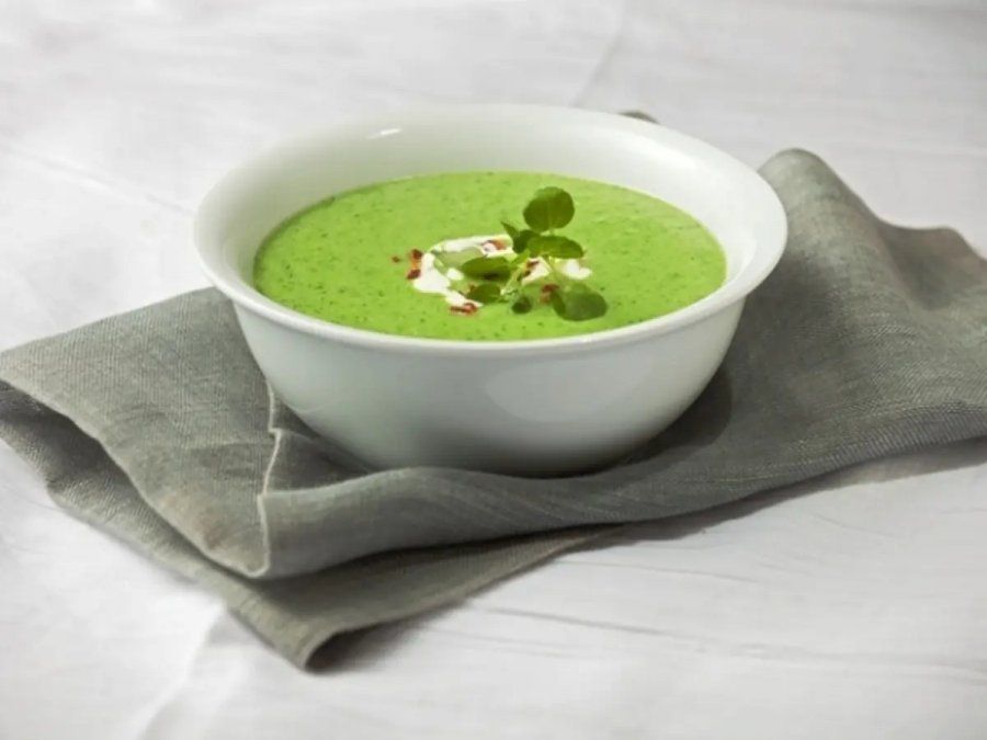 Sopa crema de arvejas.