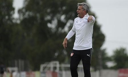 Lucas Pusineri confirmó que podrá contar con Silvio Romero para el duelo entre Independiente y Lanús por la Copa Sudamericana. Lucas Pusineri confirmó que podrá contar con Silvio Romero para el duelo entre Independiente y Lanús por la Copa Sudamericana.
