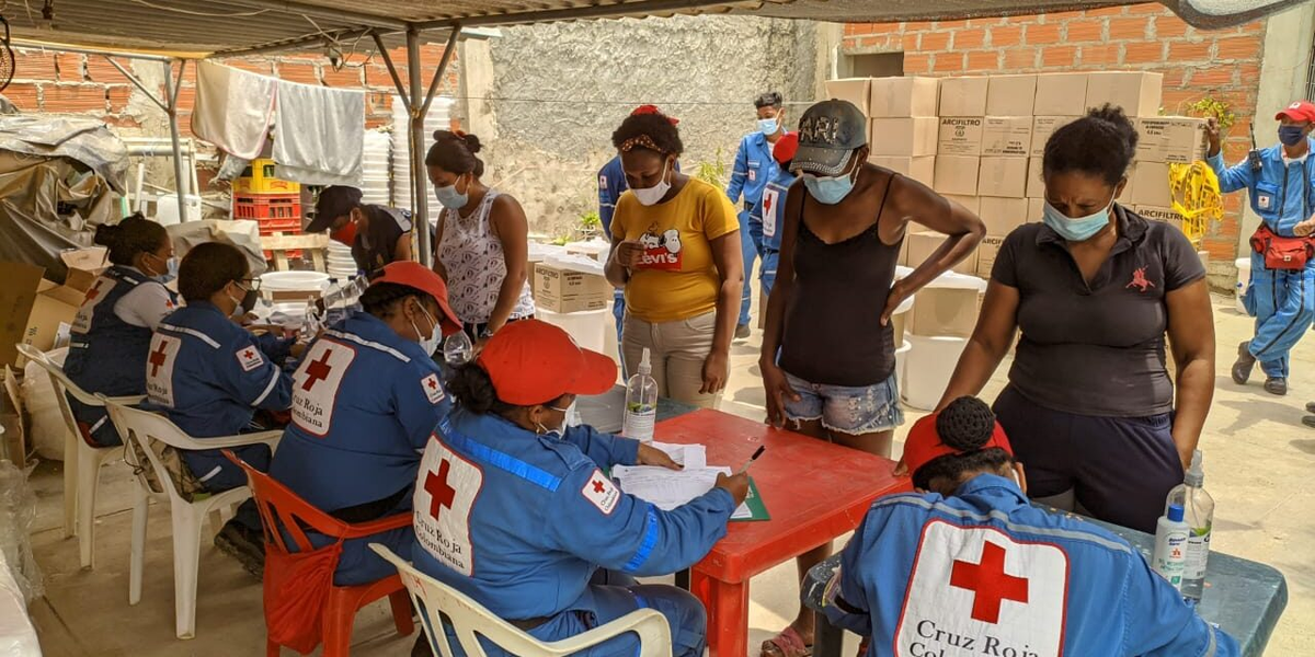 Hoy en día, un número sin precedentes de personas vive en medio de crisis humanitarias.