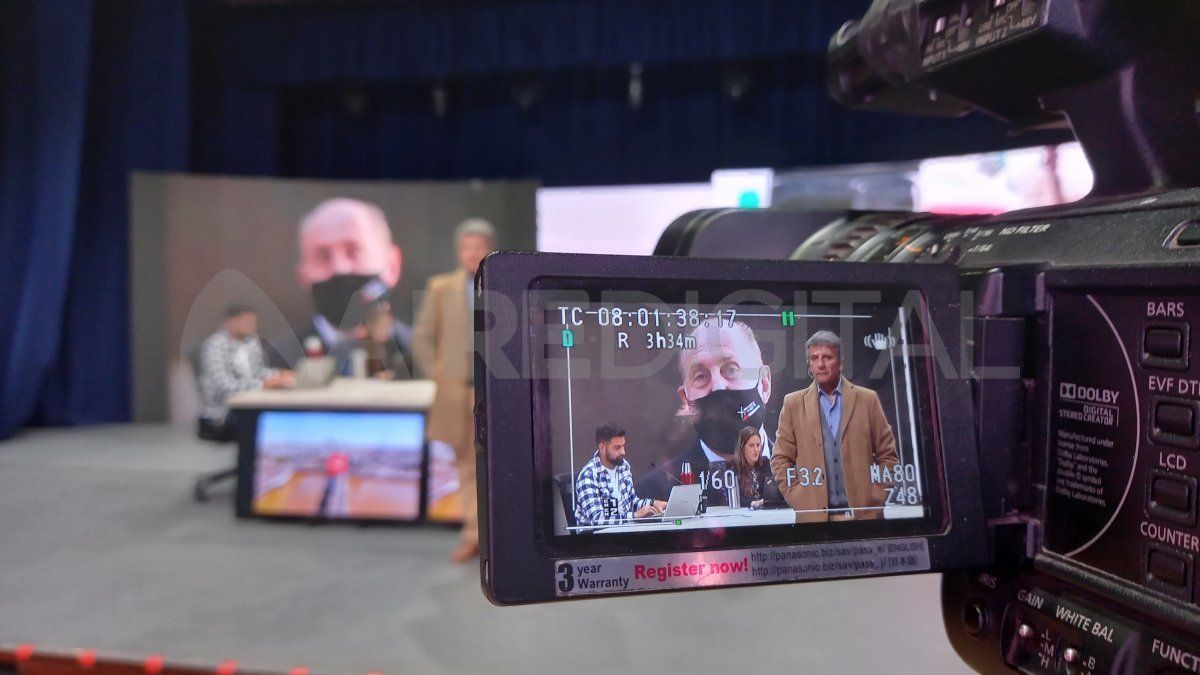 En diálogo con el programa Ahora Vengo que se emite todas las mañanas por Aire de Santa Fe