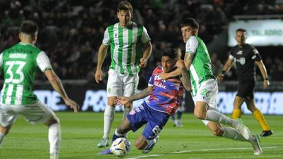 Unión y Banfield repartieron puntos en un partido reñido en el Florencio Sola