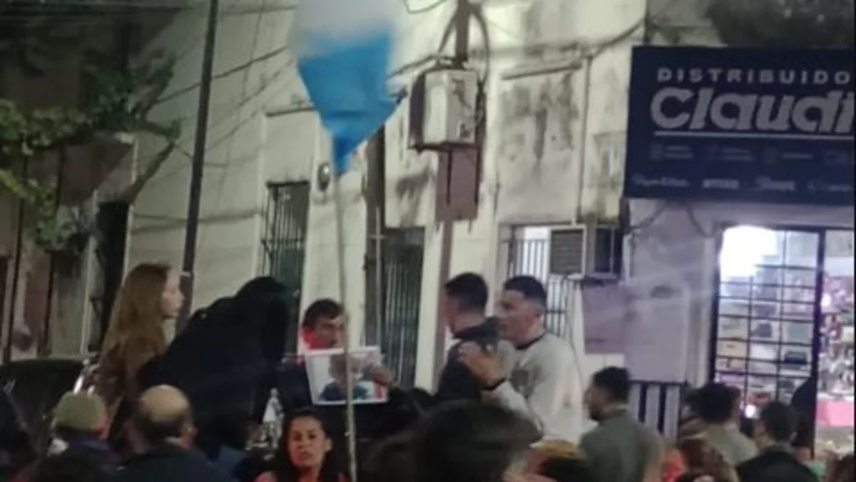 La familia de Loan se reunió con el gobernador de Corrientes. La familia de Loan se reunió con el gobernador de Corrientes.