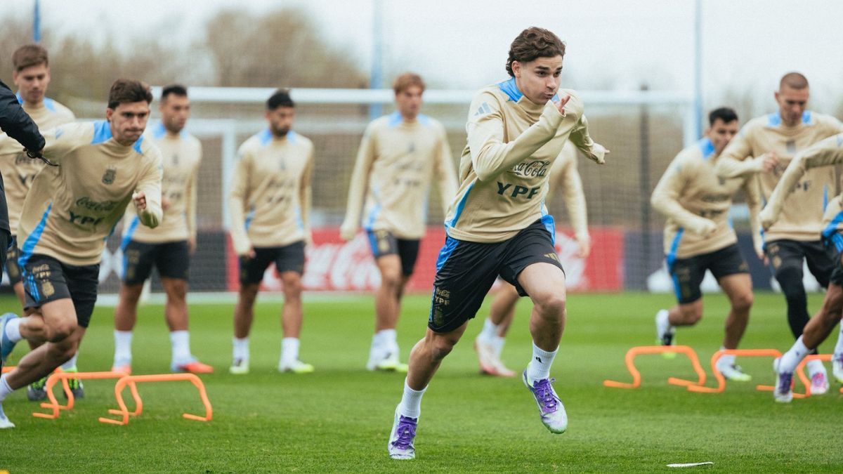 Lionel Scaloni perfila el equipo de la Selección Argentina para recibir a Venezuela