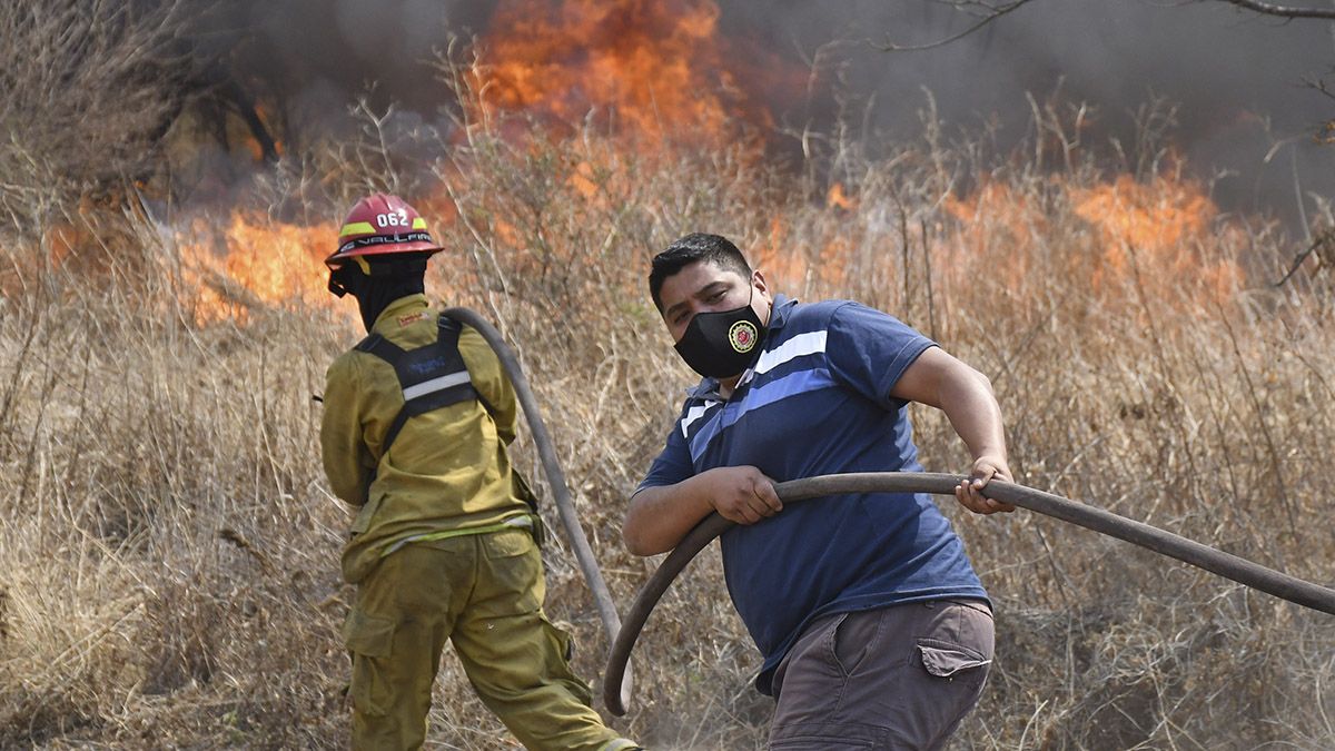 Los incendios forestales fueron el denominador común del cambio climático en casi toda Argentina