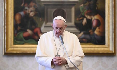 Me gusta más hablar de las víctimas que de los victimarios, argumentó el Papa. Me gusta más hablar de las víctimas que de los victimarios, argumentó el Papa.
