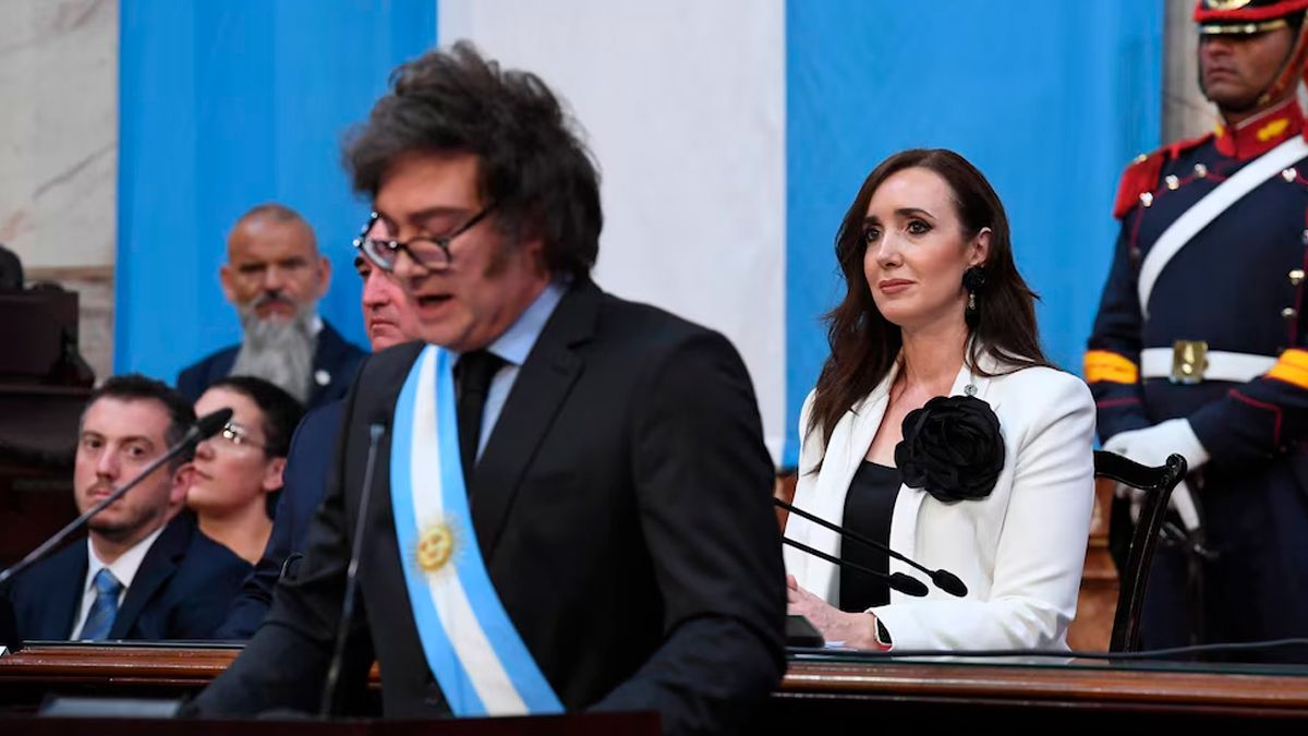 El discurso de Milei terminó con un tenso cruce con su vice