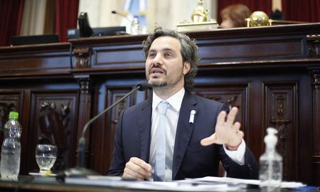 La oposición reclama la presencia de Cafiero en el Congreso desde abril.