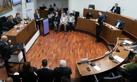 Según el plan inicial, se buscará emitir dictamen sobre los tres grandes temas que aborda el órgano: Régimen Municipal (autonomía), Derecho a la Ciudad y Ordenamiento Territorial. Según el plan inicial, se buscará emitir dictamen sobre los tres grandes temas que aborda el órgano: Régimen Municipal (autonomía), Derecho a la Ciudad y Ordenamiento Territorial.