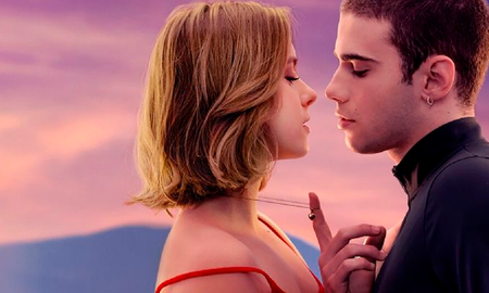 Netflix anunció que la continuación se seguirá centrando en Raquel y Ares, por lo cual habrá que ver si se basan en los libros o no. Netflix anunció que la continuación se seguirá centrando en Raquel y Ares, por lo cual habrá que ver si se basan en los libros o no.