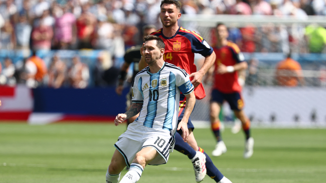Argentina y España igualan 0 a 0 en el primer tiempo de la final del Mundial 2026.