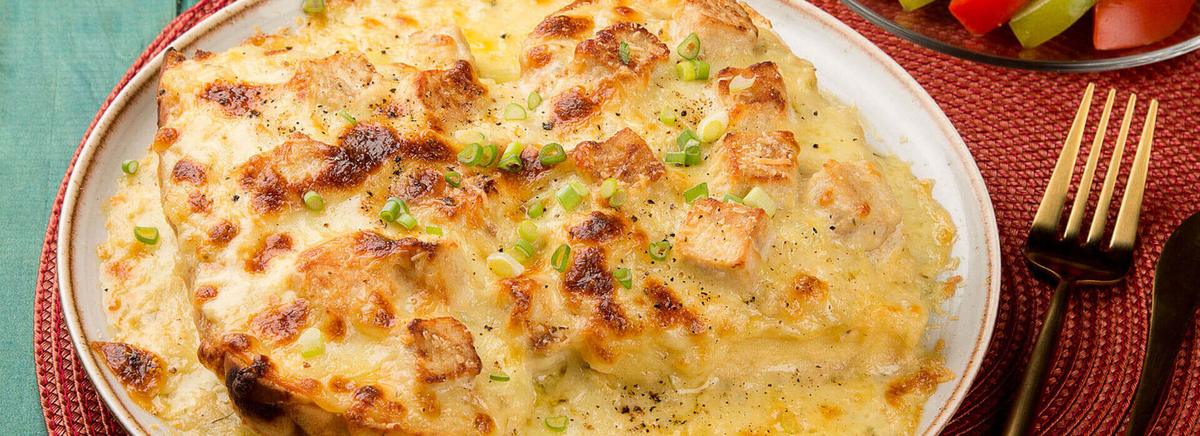 El pollo gratinado es una excelente opción para preparar en casa, ya que lleva pocos ingredientes y su preparación es muy sencilla. El pollo gratinado es una excelente opción para preparar en casa, ya que lleva pocos ingredientes y su preparación es muy sencilla.