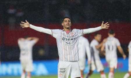 Unión le ganó a Tigre con gol de Mosqueira. Unión le ganó a Tigre con gol de Mosqueira.