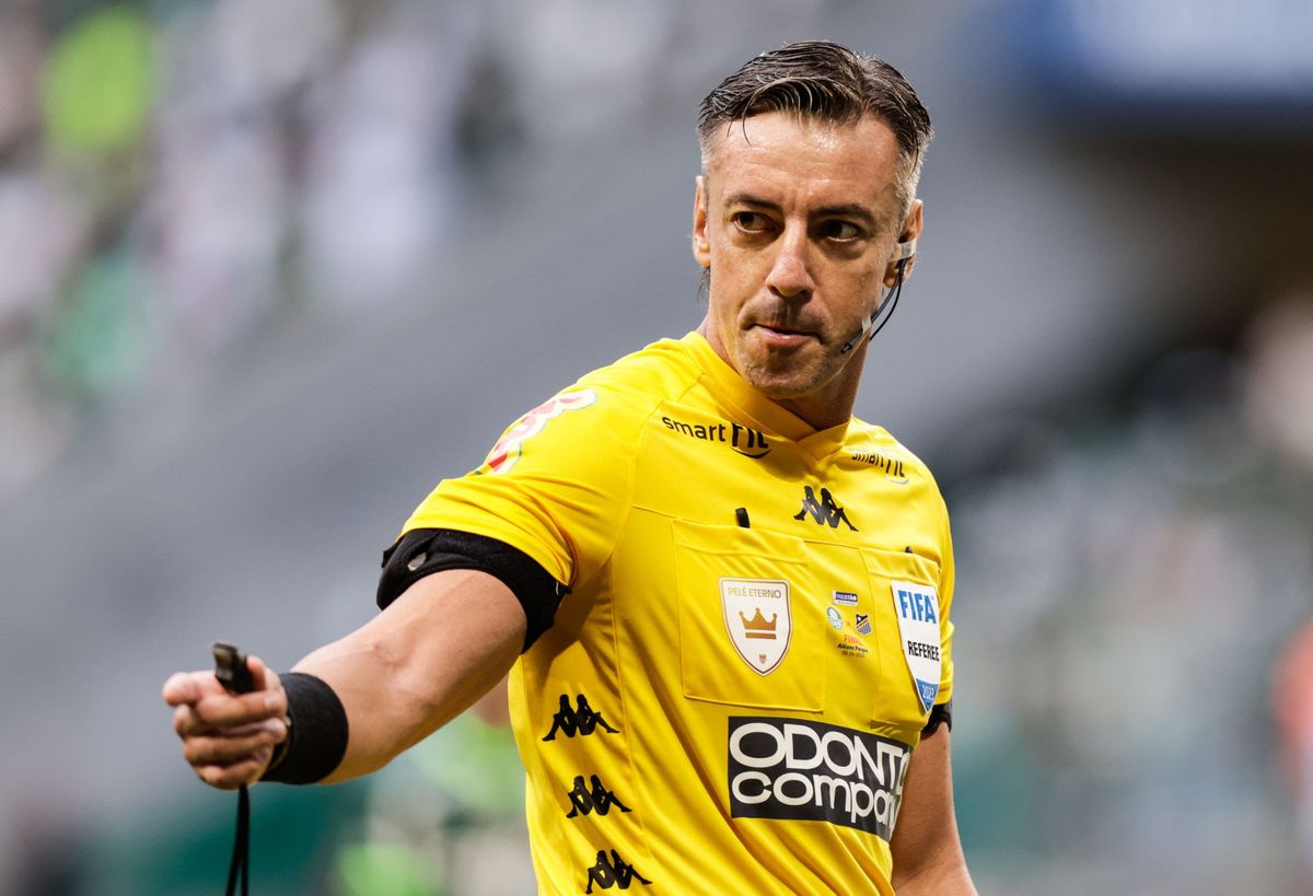 Se confirm&oacute; el &aacute;rbitro para la final de la Copa Am&eacute;rica entre Argentina y Colombia: Raphael Claus.