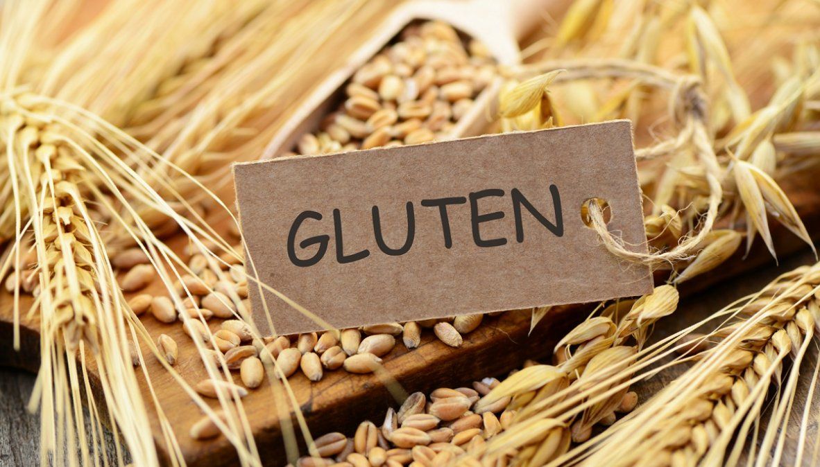 En otras ocasiones, el consumo de alimentos sin gluten se da por el auge del etiquetado "gluten free" iniciado en Estados Unidos y ya extendido a otros países como España.