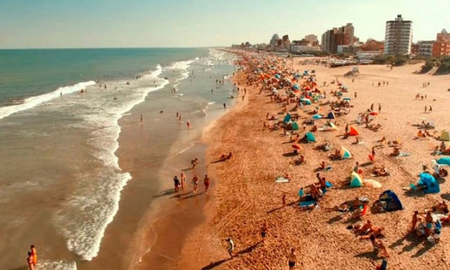 Cómo planificar un día de playa en la costa atlántica y cuidar el bolsillo Cómo planificar un día de playa en la costa atlántica y cuidar el bolsillo