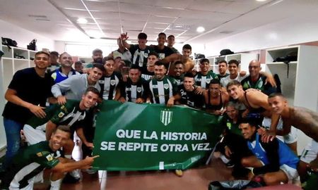 banfield se llevo la victoria ante lanus en el clasico del sur banfield se llevo la victoria ante lanus en el clasico del sur