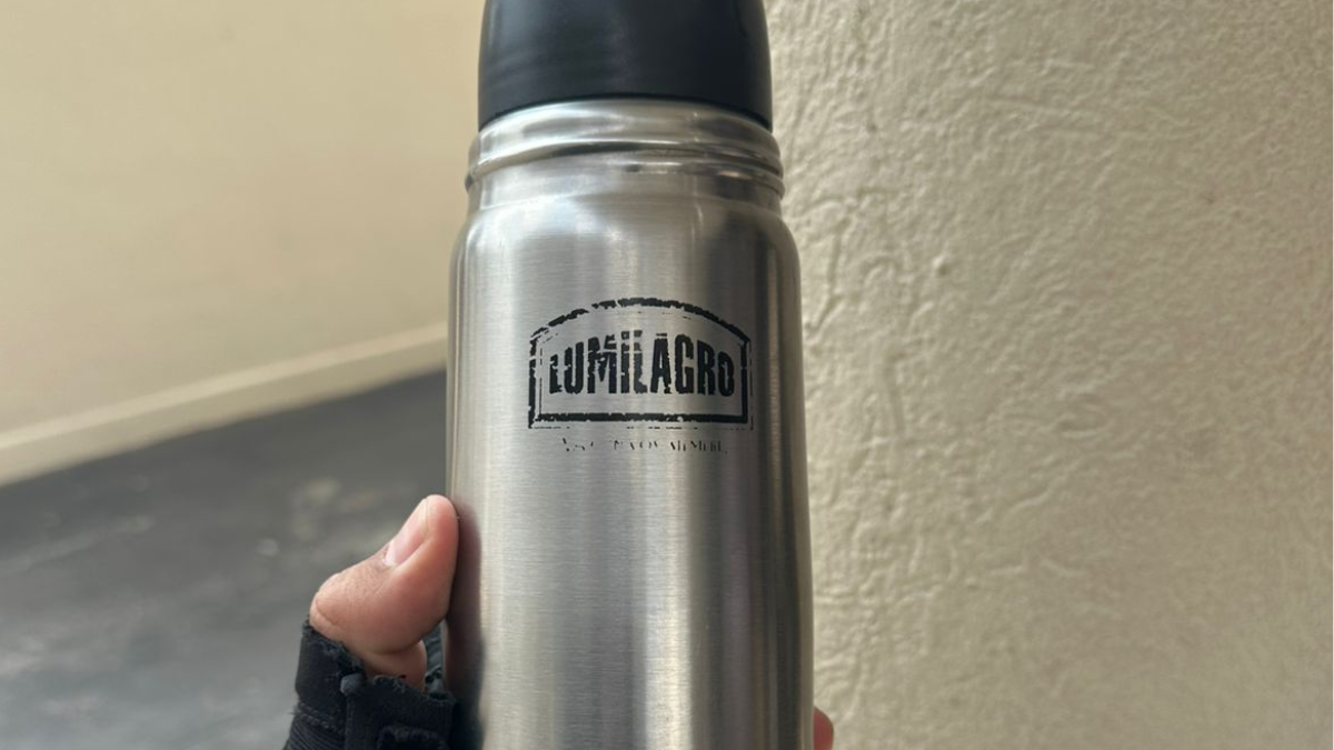 Robó un termo y cinco botellas de vino en el macrocentro santafesino. Robó un termo y cinco botellas de vino en el macrocentro santafesino.