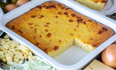 La sopa paraguaya se prepara con ingredientes fáciles de conseguir. La sopa paraguaya se prepara con ingredientes fáciles de conseguir.