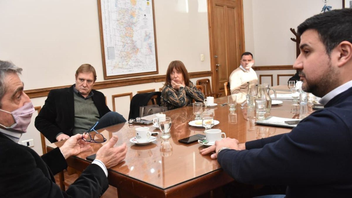 “El trabajo de planificación y coordinación con las instituciones comunitarias de cada departamento que realizan los senadores es estratégico