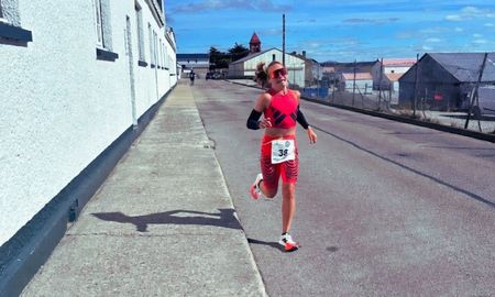 Radicada desde hace más de dos décadas en Pinamar, Cerrone relató que la preparación para la competencia estuvo atravesada por un proceso de toma de conciencia. Radicada desde hace más de dos décadas en Pinamar, Cerrone relató que la preparación para la competencia estuvo atravesada por un proceso de toma de conciencia.