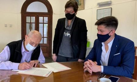 Cachi Meconi, de 88 años, decidió donar todos sus bienes al Samco de la localidad de Correa. Cachi Meconi, de 88 años, decidió donar todos sus bienes al Samco de la localidad de Correa.