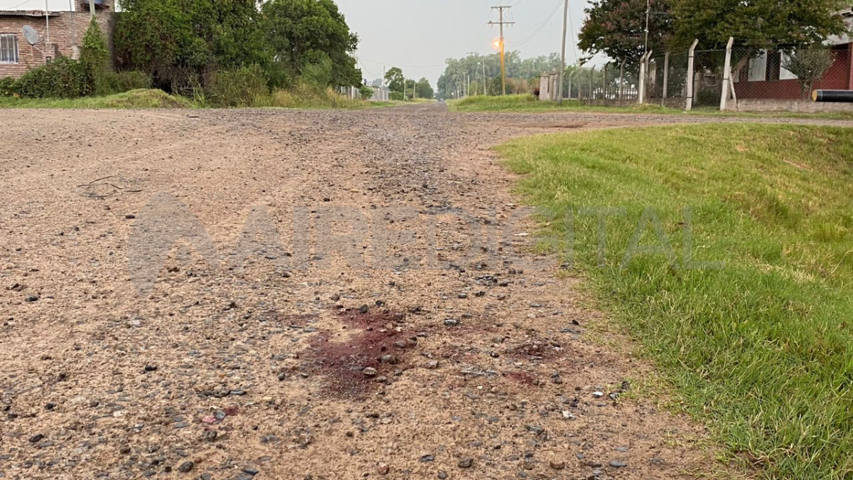El cuerpo sin vida de un hombre fue encontrado este martes a la madrugada en inmediaciones de calles San Juan y Alberdi.
