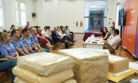 El Gobierno de la provincia de Santa Fe abrió este viernes los sobres de la licitación para la construcción de seis módulos en la Unidad Penitenciaria Nº 15, que se emplazará en la cárcel de Piñero. El Gobierno de la provincia de Santa Fe abrió este viernes los sobres de la licitación para la construcción de seis módulos en la Unidad Penitenciaria Nº 15, que se emplazará en la cárcel de Piñero.