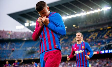 Barcelona derrotó 4-2 a Real Sociedad en la primera fecha de LaLiga de España, en la primera temporada post Lionel Messi. Barcelona derrotó 4-2 a Real Sociedad en la primera fecha de LaLiga de España, en la primera temporada post Lionel Messi.