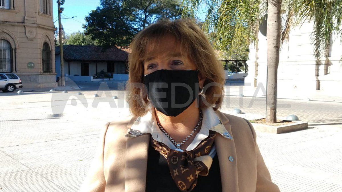 La ministra de Infraestructura