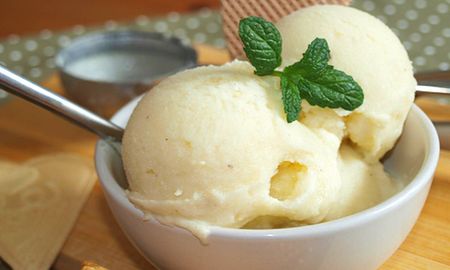 Helado de melón, rico y sencillo. Helado de melón, rico y sencillo.
