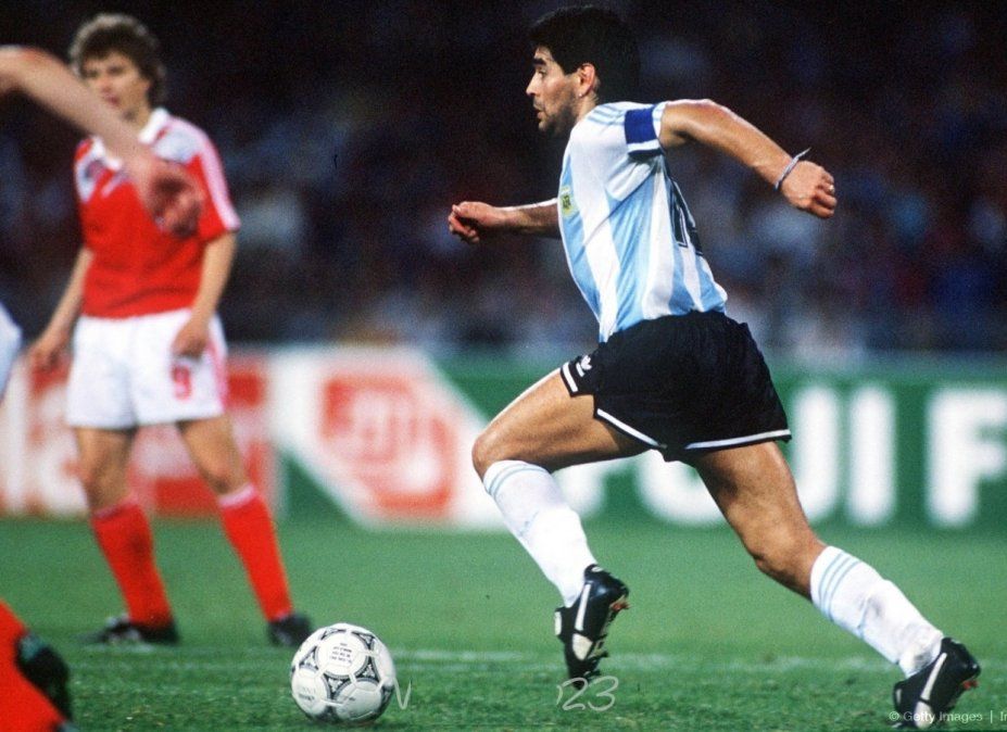 La impactante historia de la “segunda mano de Dios” de Maradona