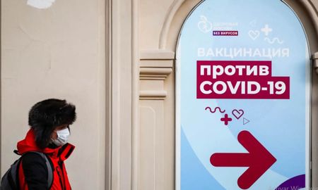 Rusia enfrenta complicaciones por la variante Delta de covid y la lentitud de la vacunación. Rusia enfrenta complicaciones por la variante Delta de covid y la lentitud de la vacunación.