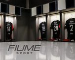 Un ofrecimiento global irresistible. Así lo catalogan los directivos de Fiume a lo que este martes pusieron sobre la mesa ante la dirigencia Sabalera. Diversidad de talles, ropa para damas y niños, y sobre todo, vestimenta para el básquet y otras disciplinas además del fútbol. Un ofrecimiento global irresistible. Así lo catalogan los directivos de Fiume a lo que este martes pusieron sobre la mesa ante la dirigencia Sabalera. Diversidad de talles, ropa para damas y niños, y sobre todo, vestimenta para el básquet y otras disciplinas además del fútbol.