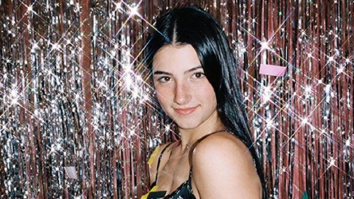 Charli DAmelio (Instagram: @charlidamelio