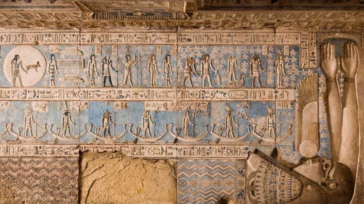 Hijos de Hator: del 16 de noviembre al 15 de diciembre Su símbolo: Hator, la madre simbólica