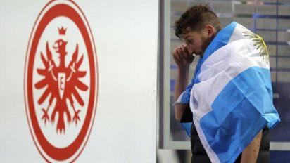 Bundesliga por Santa Fe: David Abraham dejó el Eintracht Frankfurt y jugará en Huracán de Chabás