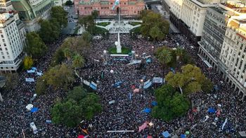 Se espera una masiva macha mientras se debaten los vetos de Javier Milei.