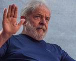 El accidente laboral que marcó las manos y la vida política de Lula da Silva. El accidente laboral que marcó las manos y la vida política de Lula da Silva.