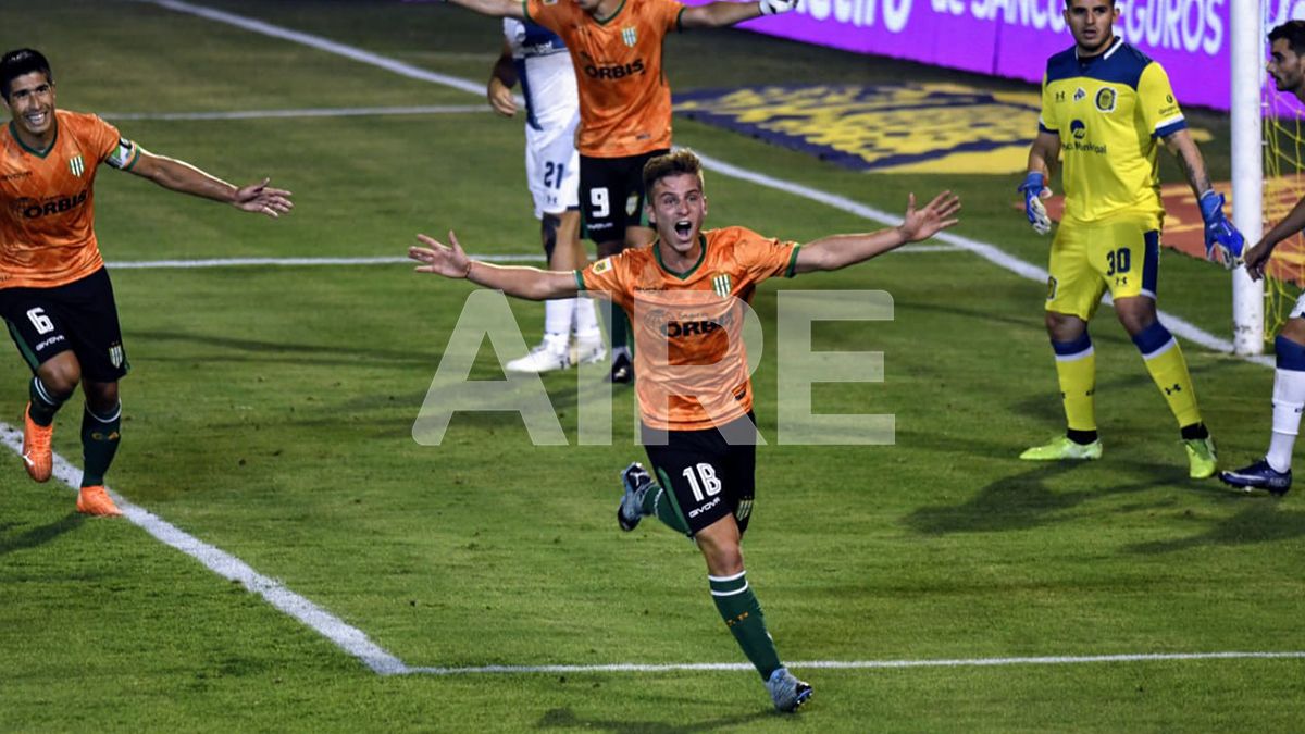 Banfield le ganó a Rosario Central 4-2 en Rosario y tiene puntaje perfecto en la Copa dela Liga Profesional.