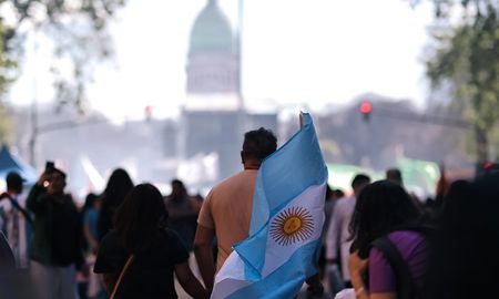 Aire de Santa Fe | Argentina 2024 batalla cultural.jpg