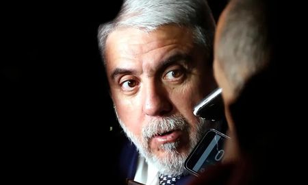 El ministro de Seguridad de la Nación llega a la ciudad de Rosario en donde compartirá agenda con el gobernador Perotti. El ministro de Seguridad de la Nación llega a la ciudad de Rosario en donde compartirá agenda con el gobernador Perotti.