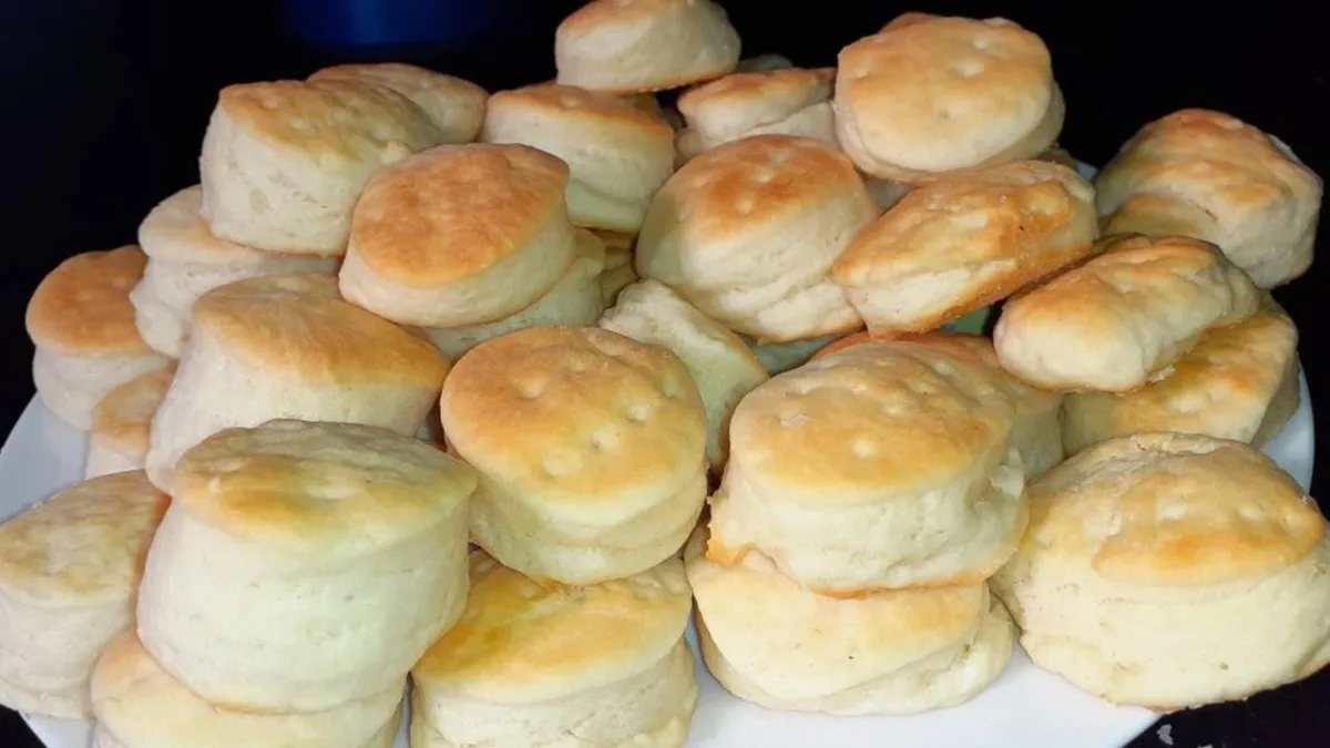 Los bizcochos de manteca son muy fáciles de hacer en casa y son perfectos para sorprender a la familia en la merienda. Los bizcochos de manteca son muy fáciles de hacer en casa y son perfectos para sorprender a la familia en la merienda.