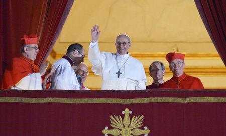 cinco anos de francisco con reforma, deudas y una gran ausencia cinco anos de francisco con reforma, deudas y una gran ausencia
