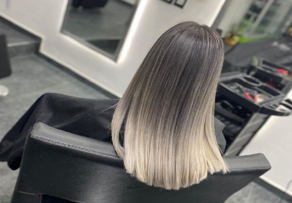 3 tintes que te ayudarán a esconder las canas y rejuvenecerán tu rostro