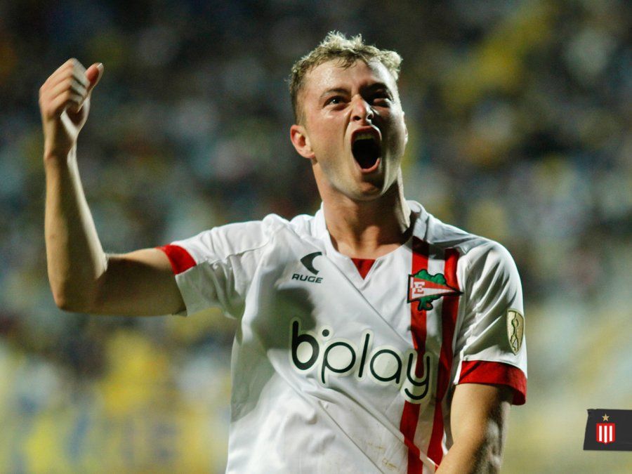 Copa de la Liga Profesional: Estudiantes, líder de la zona B, vapuleó a Barracas Central