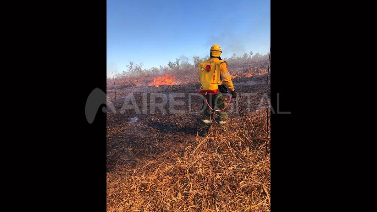 Los focos &iacute;gneos se despliegan como en cord&oacute;n que bordea el r&iacute;o desde San Lorenzo hasta San Nicol&aacute;s