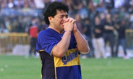Efemérides del 10 de noviembre: en 2001 se despide Maradona en la Bombonera Efemérides del 10 de noviembre: en 2001 se despide Maradona en la Bombonera